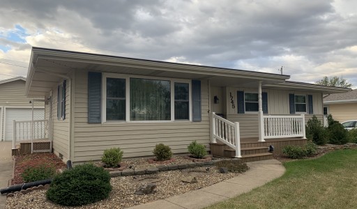 1745 Valleyview Drive - Marion